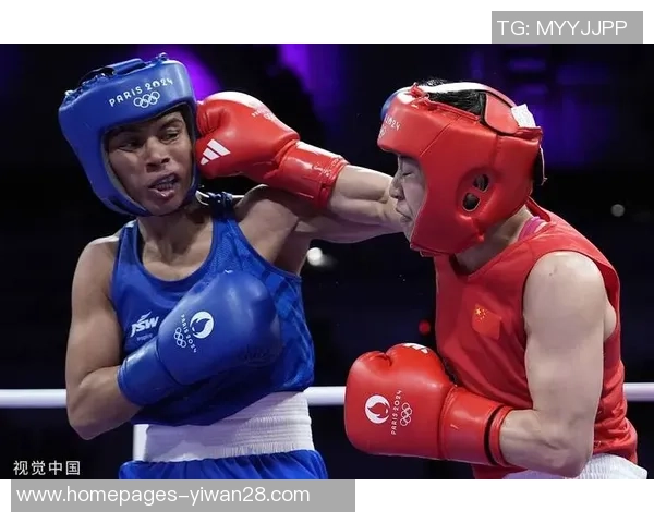中国与印度拳击赛激战正酣谁将夺得荣耀之巅引发全球关注 中国与印度拳击赛激战正酣谁将夺得荣耀之巅引发全球关注